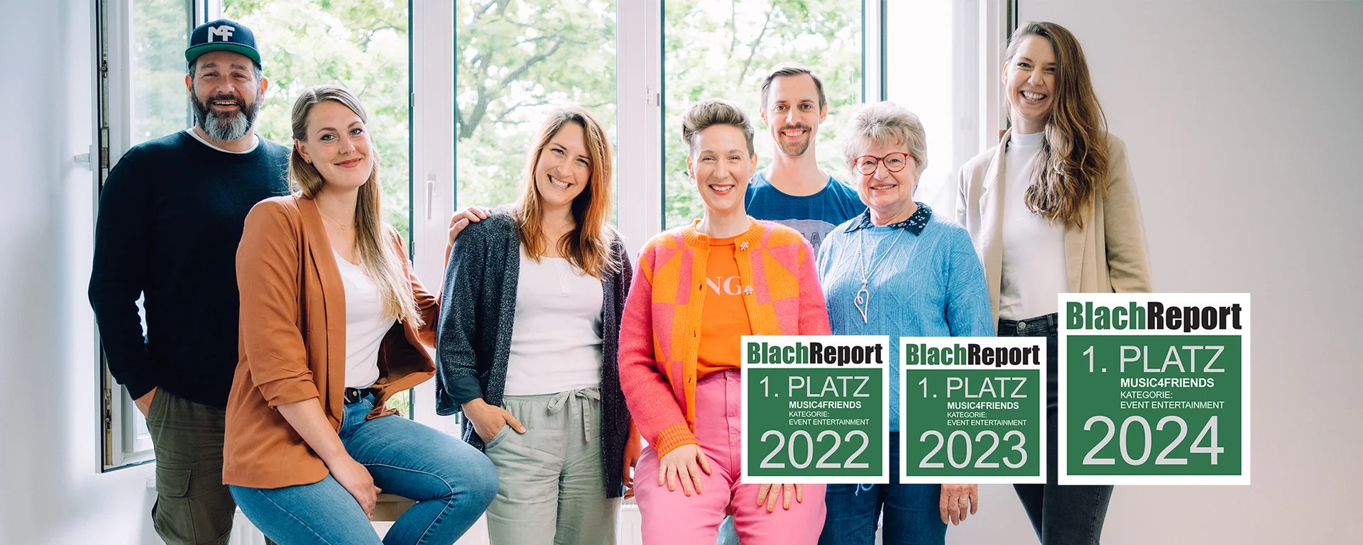 Music4Friends gewinnt Platz 1 im Blachreport Dienstleister-Ranking 2024.